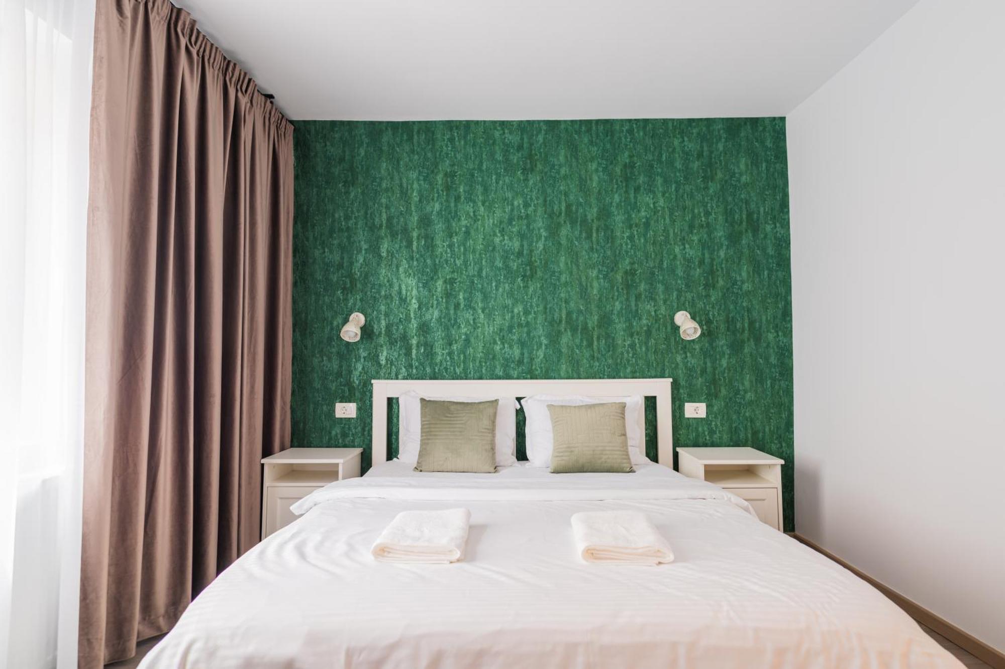 Fun House - Comfortable Stay With Garden And Near Parking 布拉索夫 外观 照片